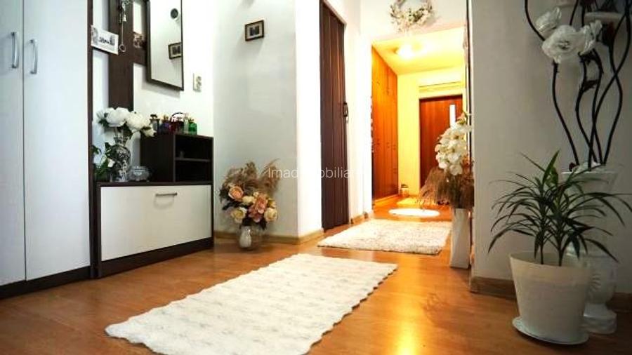 Ofertă rară! Vanzare Apartament 3 camere Micro 5, Balaban - zona Hyper - 4