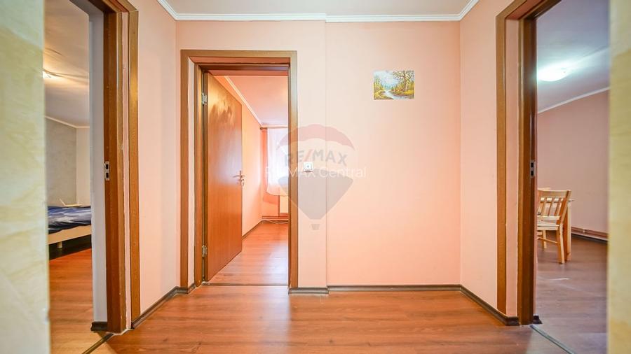 Casă cu 6 camere de vânzare în Azuga, Comision 0%! - 25