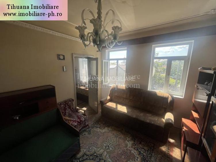 Casa de vanzare - Central - 2