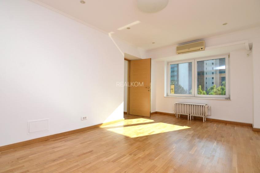 VANZARE APARTAMENT 4 CAMERE UNIRII – SPLAIUL UNIRII - 13