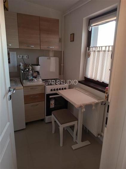 Vanzare studio Pod Constanta  Bloc 2012 - 7