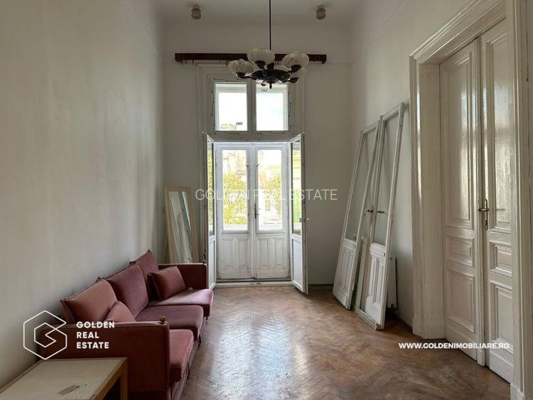 Spatiu birou, Bulevardul Revolutiei, Palatul Cenad, etaj 1 - 5