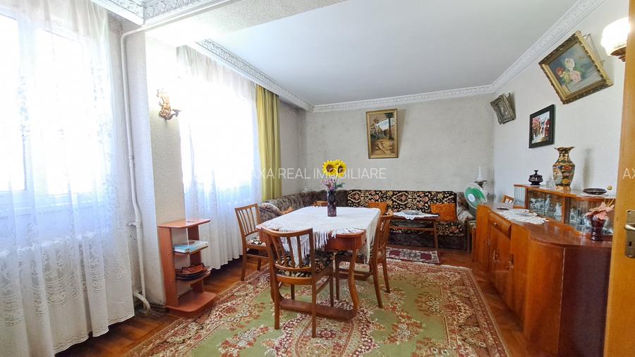 3 camere P.ta Minis, decomandat, centrala termica - 6