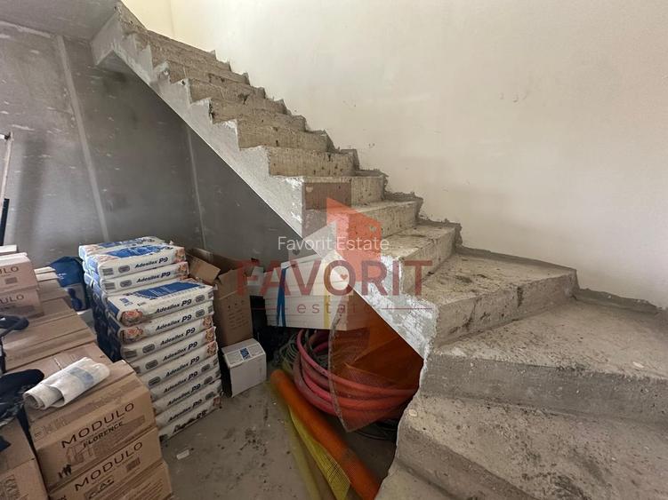 Triplex in Sacalaz |  Finisaje premium | 3 camere | Asfalt | 2 terase - 4