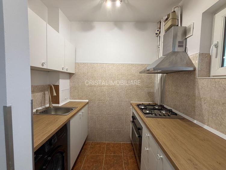 De Închiriat- Apartament 2 Camere, | Metrou Apărătorii Patriei - 4