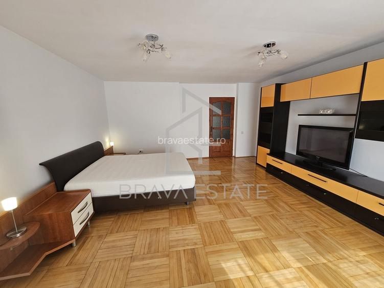 Apartament 3 camere, 100mp, 2 băi, 2 balcoane, 2 parcări, str Pădurii - 9
