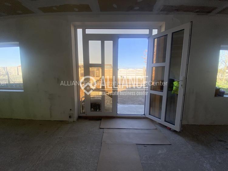 Castelu (COD 07) Casă 4 camere cu teren de 625 mp - 17