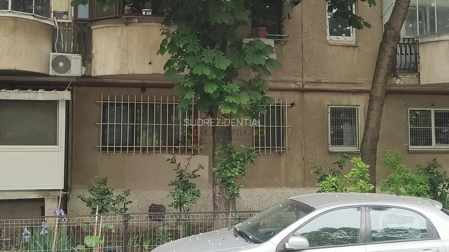 Garsoniera decomandata, acces facil metrou Aparatorii Pat6riei - 10