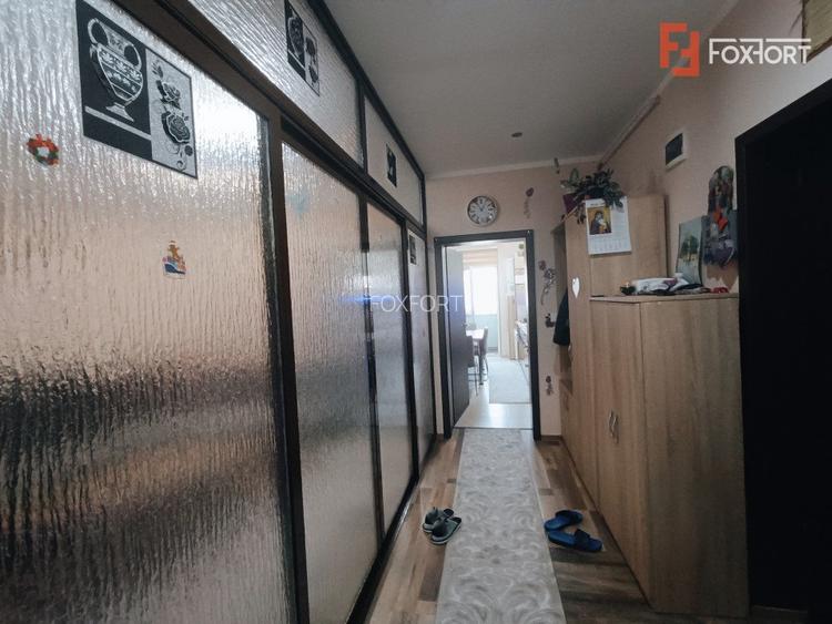 Apartament cu 3 camere, complet mobilat si utilat  - 9