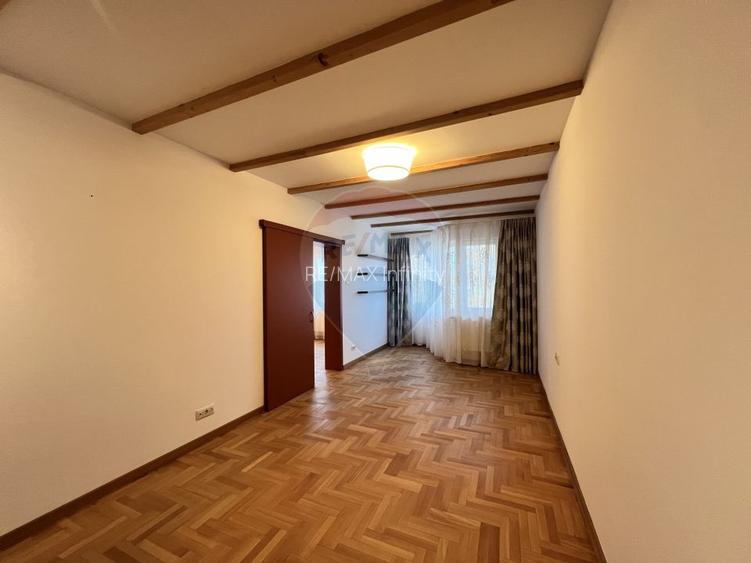 Penthouse cu 5 camere si terasa cu view de inchiriat in Grigorescu - 23