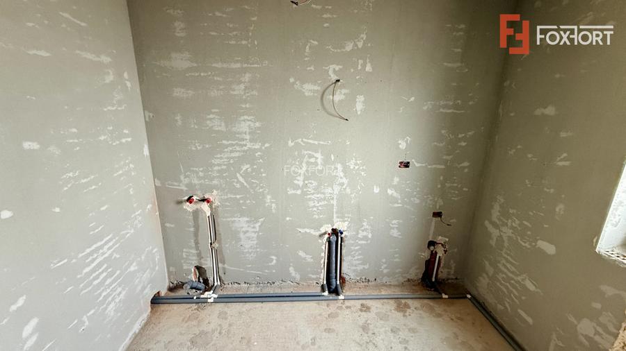 Duplex de vanzare, 3 camere pe parter + pod - Mosnita Veche - 12