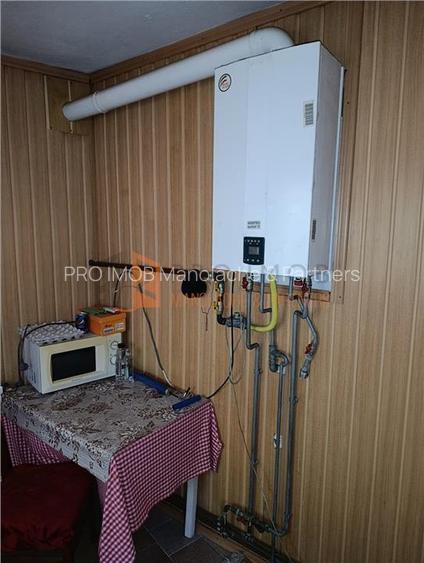 Casa tip parter + spatii comerciale Zona Garii - 14