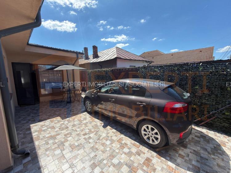Casă de vânzare în Medeea | 3 camere | Curte generoasă | Renovată Complet - 18