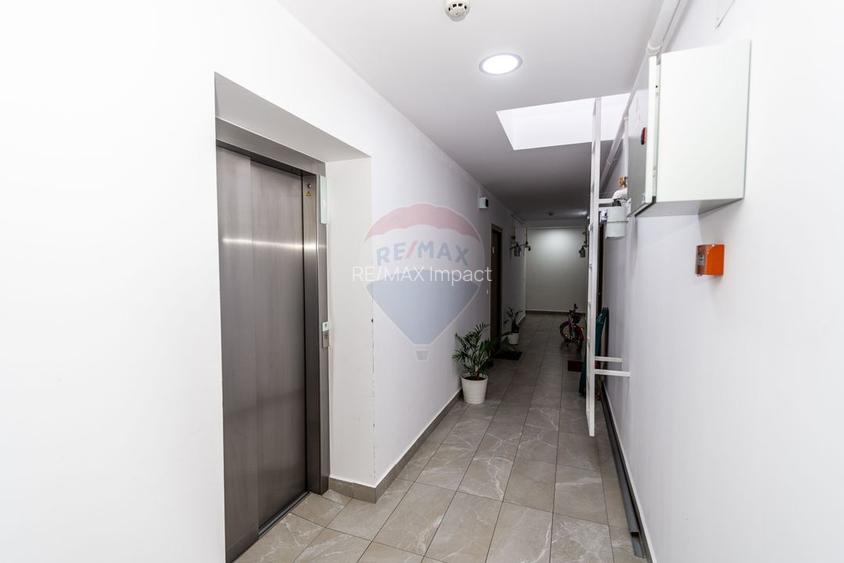 PRIMA INCHIRIERE Studio modern + balcon mare, Hils Splai, 60mp - 23