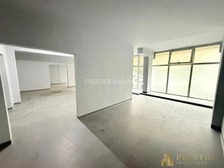 Spatiu pentru showroom/ cabinet medical de inchiriat pe Bd. Dacia - 7