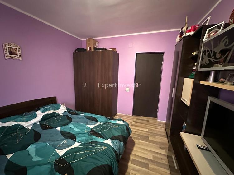 Apartament 3 camere- 2 bai - 2 balcoane - mobilat - parcare - Calea Cisnadiei - 5