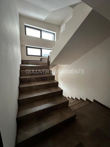 Vilă deosebită cu vedere panoramică la Munții Bucegi – Bușteni, str. Crinului - 21