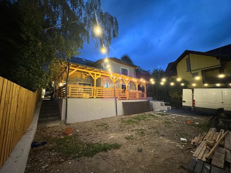 Casa de vanzare cu 2 apartamente in Azuga - 20