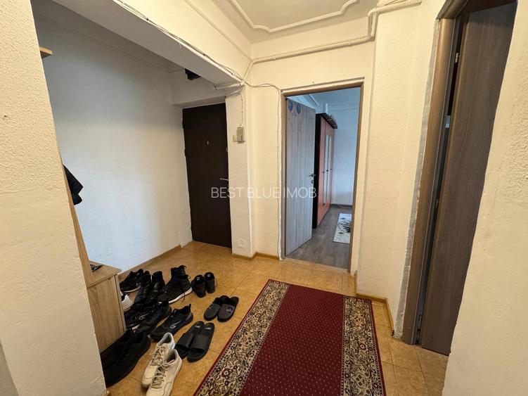 Nicolina, CUG, langa Selgros - Apartament 2 camere, decomandat, comision 0 - 5