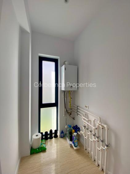 Vila noua eleganta si spatioasa, 5 cam, 4 bai, Laguna Albastra, cartier privat - 16