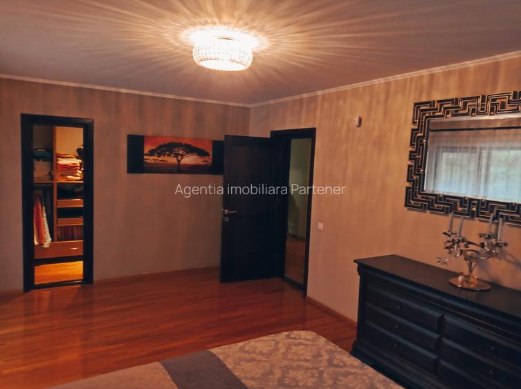 Casă / Vilă de PROPRIETAR , zona DEOSEBITA ! - 14