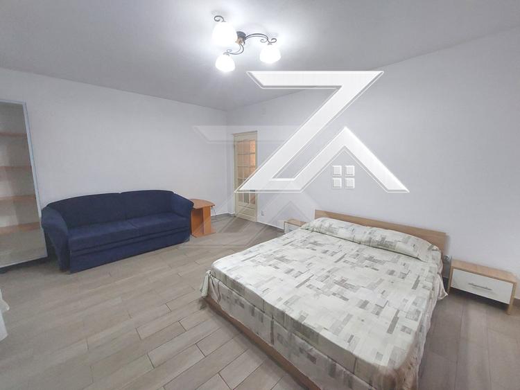 Închiriez garsonieră modernă, decomandată – Zona Gării, Craiova