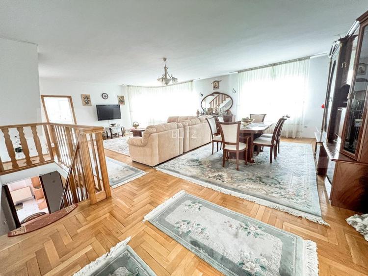 Vila deosebita de 534 mp, 1800 mp, terasa, Codlea  - 9