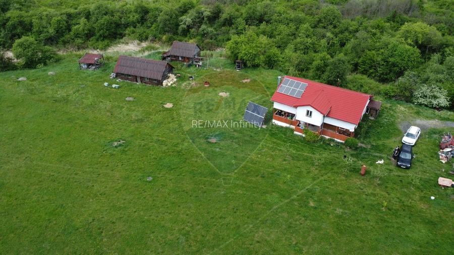 Proprietate OFF-GRID 5,76 Ha. Casa tradiționala lemn. Limită Cluj - 13