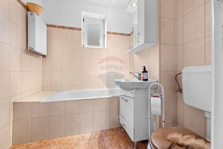 Apartament cu 4 camere de închiriat în zona Banu Maracine - 7
