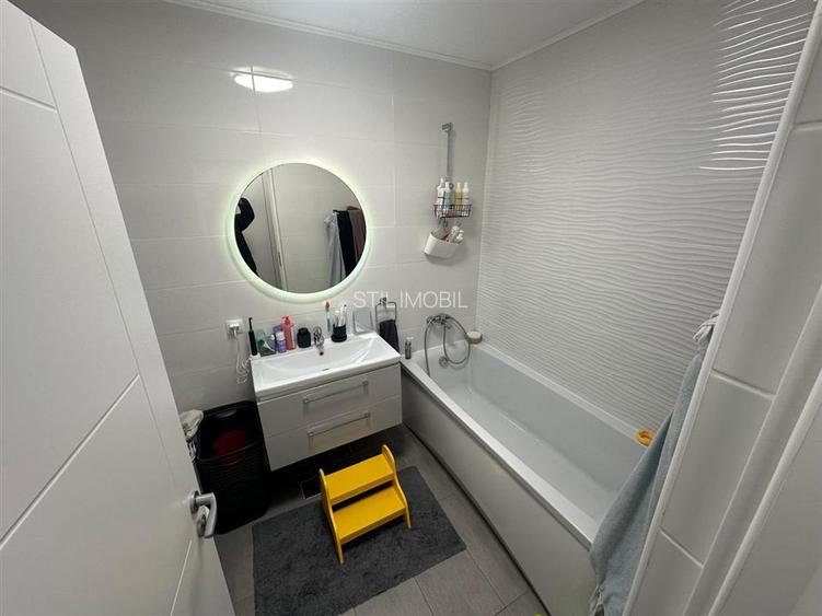 Ap 4 cam parcare și boxă, etaj 1, mobilat si utilat,Păcurari -162 - 14