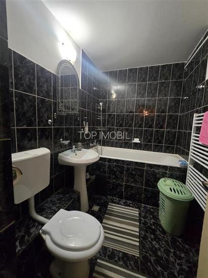 Apartament 3 camere Decomandat - Frumoasa - 3