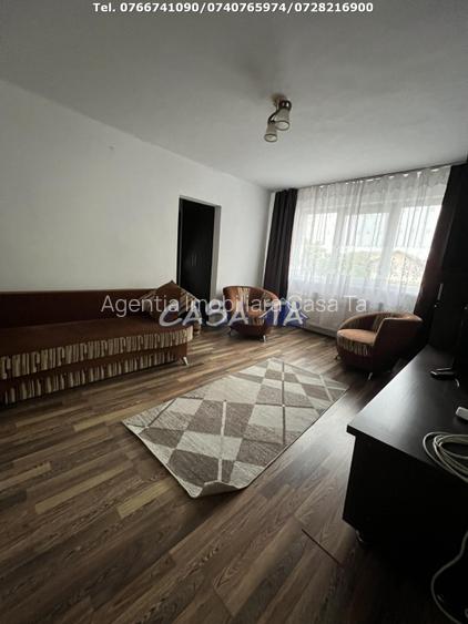 Apartament 3 Camere, Etaj 1, Strada Aleea Plopilor - 2