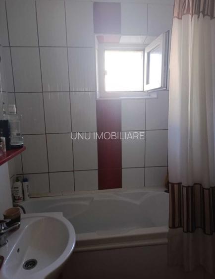 Etaj 2-Gradinari-Iulius Mall-3 Camere Decomandat 66mp-doua bai-bloc 80' - 4