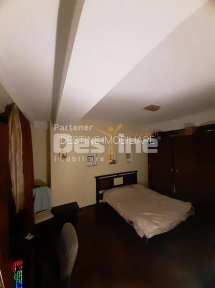 13 Septembrie | 2 camere | 85mp | dec | et 3 | bloc 2008 | 150.000 euro - 7