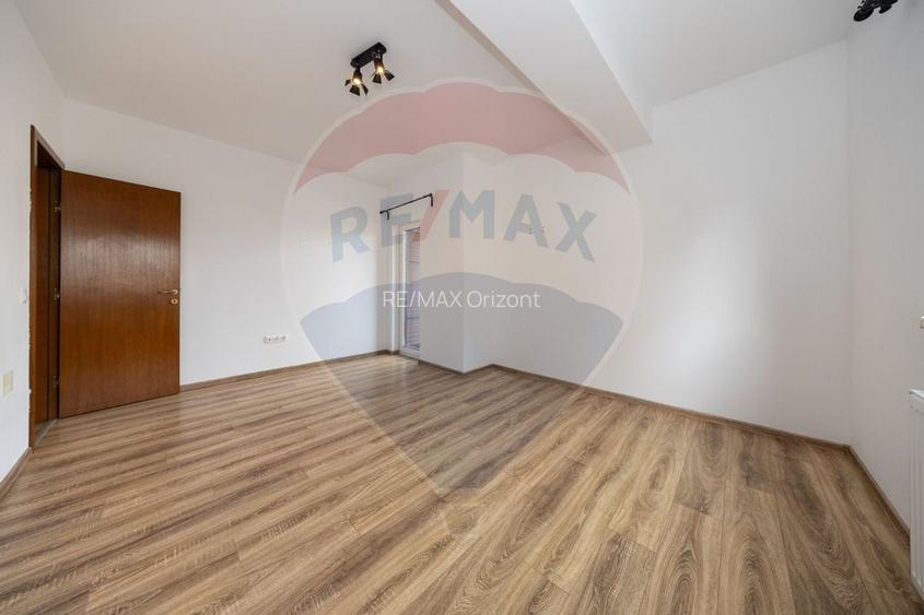 Oportunitate! | Apartament luminos 2 camere Tractorul | 0% Comision - 12