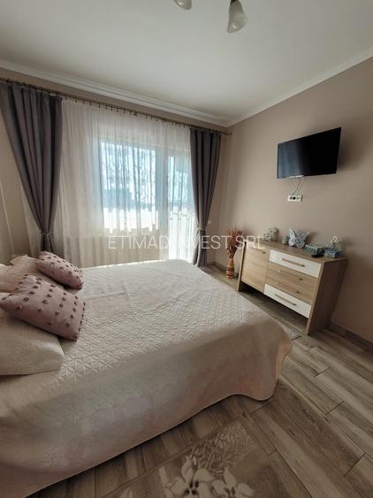 TERMEN LUNG(INCLUSIV  VARA) -MAMAIA NORD -250 M DE PLAJA MACKEREL - 2 CAMERE - 16