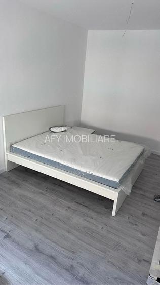 Inchiriez Garsoniră - Aparatorii Patriei-Centrala proprie - 4