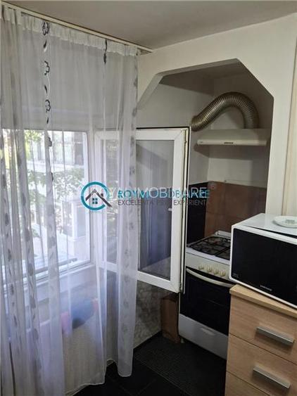 Royal Imobiliare - Vanzare apartament 3 camere zona Paltinis - 14