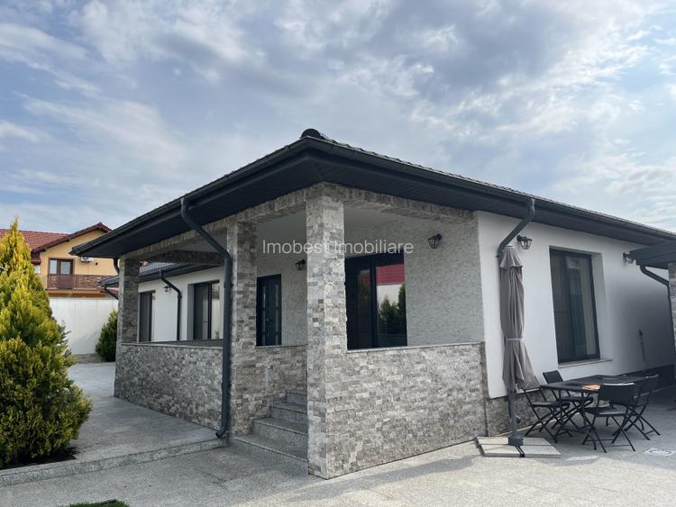 Vila deosebita, mobilata utilata lux, Valu lui Traian! - 2