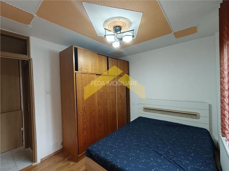 Apartament 2 camere de inchiriat Boul Rosu - 3