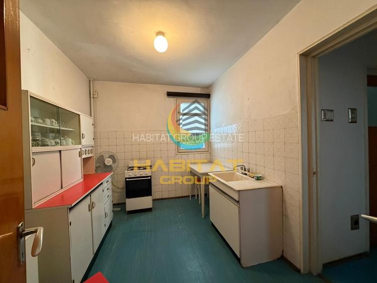 Drumul Taberei 2 camere decomandat 2 lifturi si geam la baie - 10