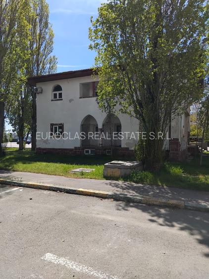 Vila interbelica - Statiunea Mamaia/langa Hotel Flora-450.000 euro(Cod E11+E12) - 3