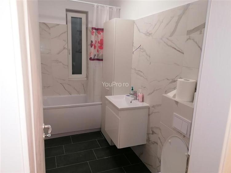 Deosebit Bloc NOU cu Loc de Parcare - 12