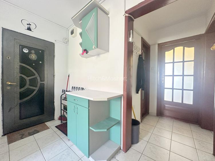 Apartament cu 3 camere de vanzare - Zona Soarelui - 11