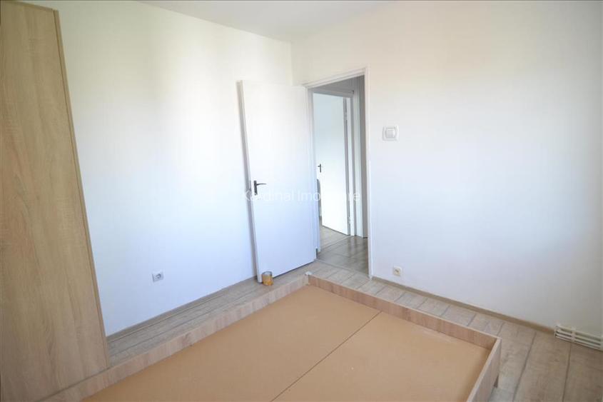 Exclusiv apartament 2 camere ,etajul 3 Gemenii - 11