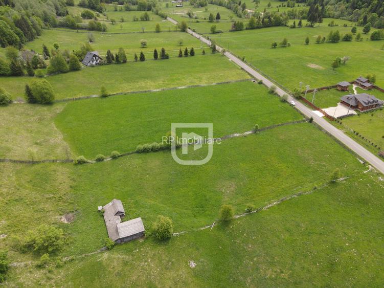 Ultimele 4 terenuri de vanzare Manastirea Humorului 1000mp - 2