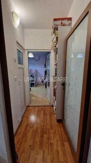 2 Camere 60Mp Etaj Intermediar Bloc 1990 zona Frumoasa - 4