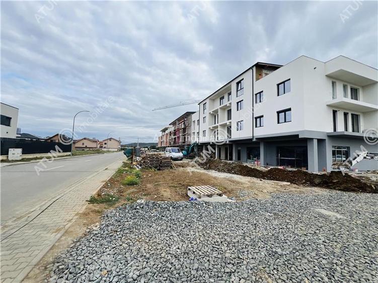 Apartament cu 3 camere si balcon etaj 1 in Selimbar zona Triajului - 5