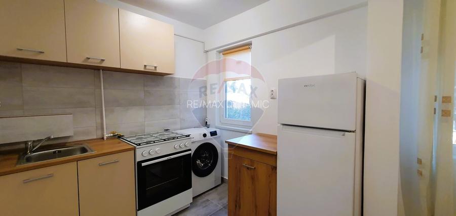 Garsoniera de inchiriat in zona centrala, etaj 2. Renovată de curând. - 3