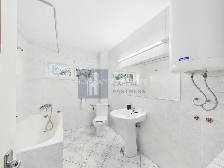 Casă de locuit/vacanță cu livadă, la marginea pădurii — Lipia - 11